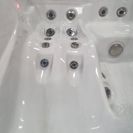 Ligplek beste geteste jacuzzi Wellis Venus Ligplek best geteste jacuzzi