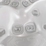 WELLIS_-_Makalu-LIFE_up_STS-1200×1200