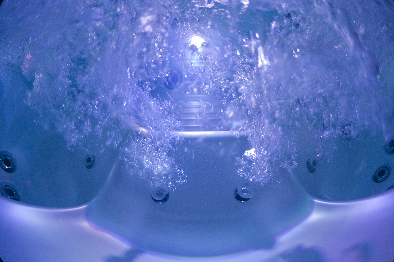 Jacuzzi_wellis_Bubbels_onderwater