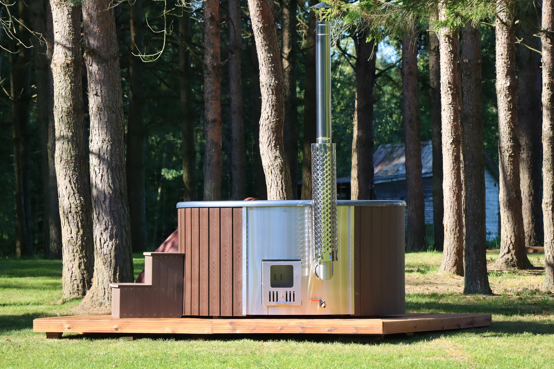 hottub_acryl_integrated_grijze_kuip_WPC_bruin hottub_excellent_acryl_integrated_grijze_kuip_WPC_bruin